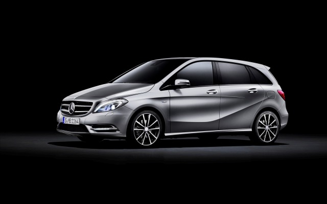 Mercedes-Benz B-Class 2012. Desktop wallpaper