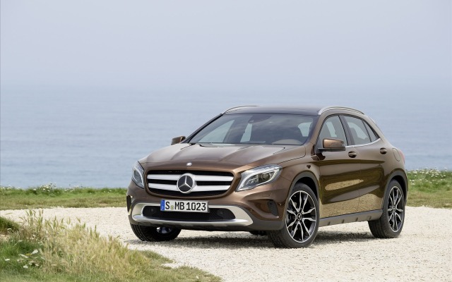 Mercedes-Benz GLA-Class 2015. Desktop wallpaper