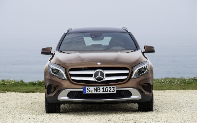 Mercedes-Benz GLA-Class 2015. Desktop wallpaper