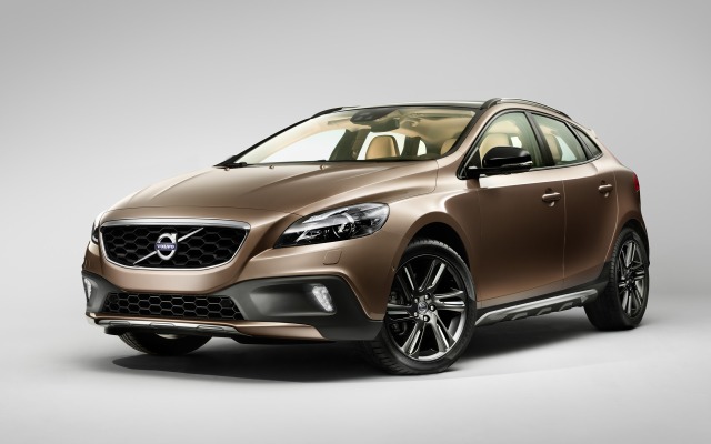 Volvo V40 Cross Country 2013. Desktop wallpaper