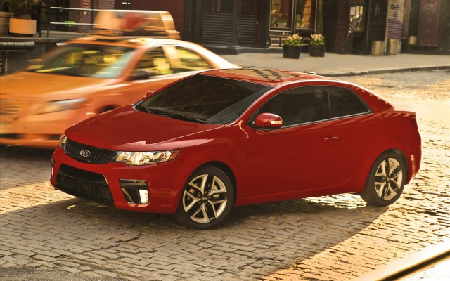 Kia Forte Koup 2011. Desktop wallpaper