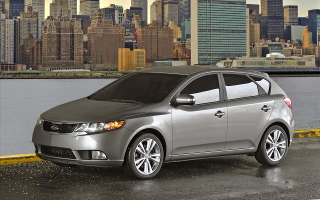 Kia Forte 2011. Desktop wallpaper