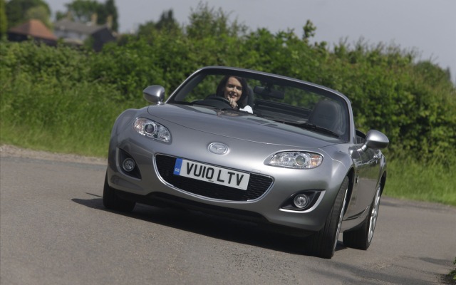 Mazda MX-5 Miyako Roadster Coupe 2011. Desktop wallpaper