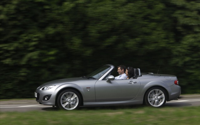 Mazda MX-5 Miyako Roadster Coupe 2011. Desktop wallpaper