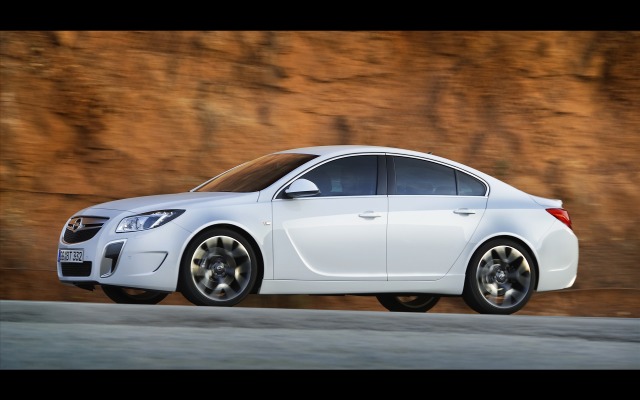 Opel Insignia OPC 2010. Desktop wallpaper