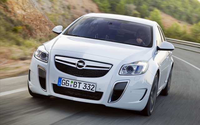 Opel Insignia OPC 2010. Desktop wallpaper