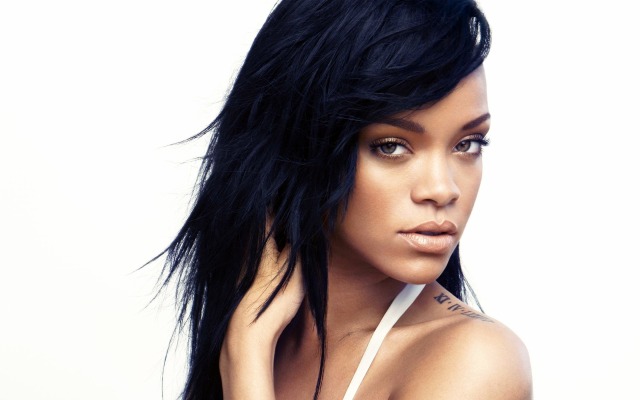 Rihanna. Desktop wallpaper