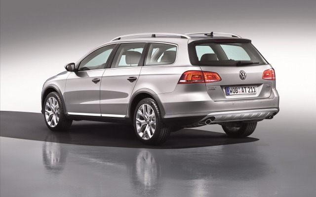 Volkswagen Passat Alltrack 2013. Desktop wallpaper