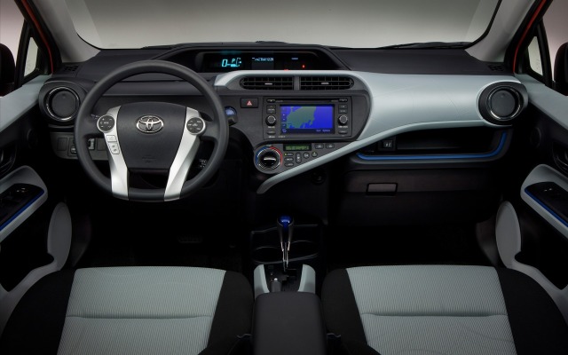 Toyota Prius C 2012. Desktop wallpaper