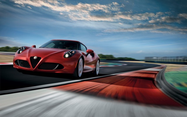 Alfa Romeo 4C 2015. Desktop wallpaper