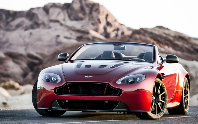 Aston Martin V12 Vantage S Roadster 2015. Desktop wallpaper