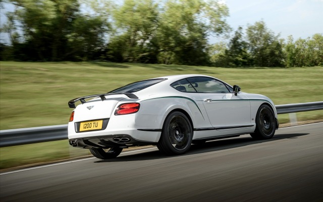 Bentley Continental GT3-R 2015. Desktop wallpaper