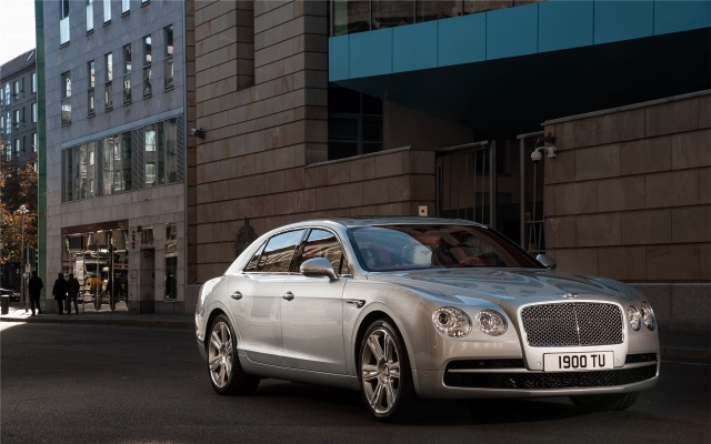 Bentley Continental Flying Spur V8 2015. Desktop wallpaper