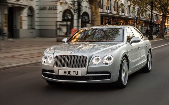 Bentley Continental Flying Spur V8 2015. Desktop wallpaper