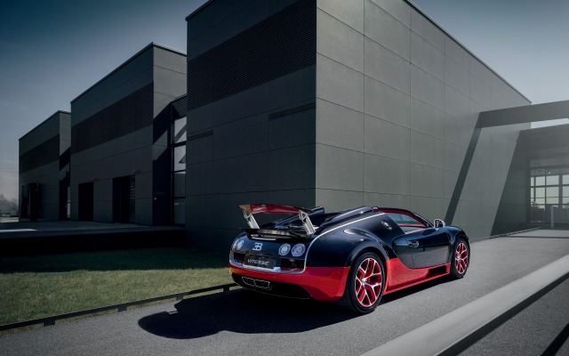 Bugatti Veyron 16.4 Grand Sport Vitesse Spetial Edition Black & Red 2012. Desktop wallpaper