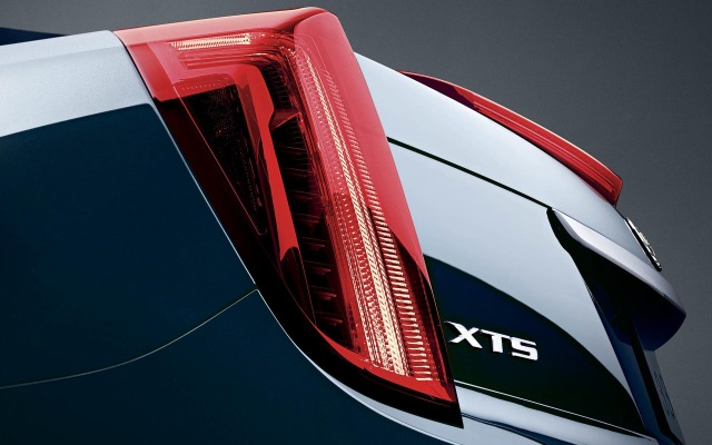 Cadillac XTS 2015. Desktop wallpaper