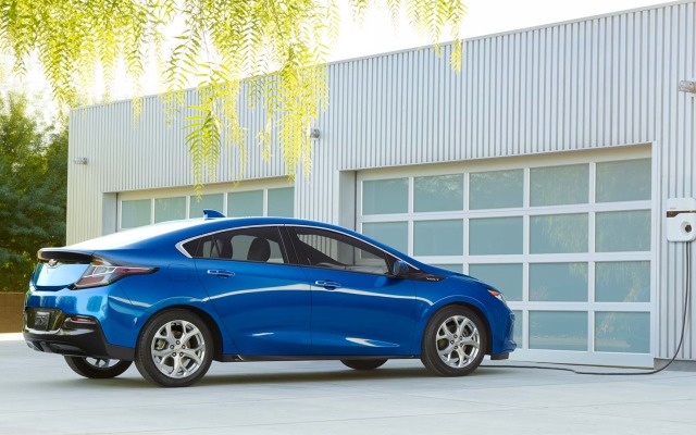 Chevrolet Volt 2016. Desktop wallpaper