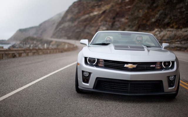 Chevrolet Camaro ZL1 2015. Desktop wallpaper