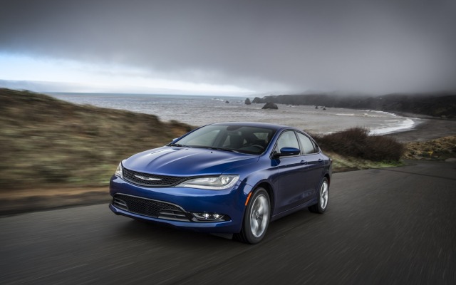 Chrysler 200 Sedan 2015. Desktop wallpaper