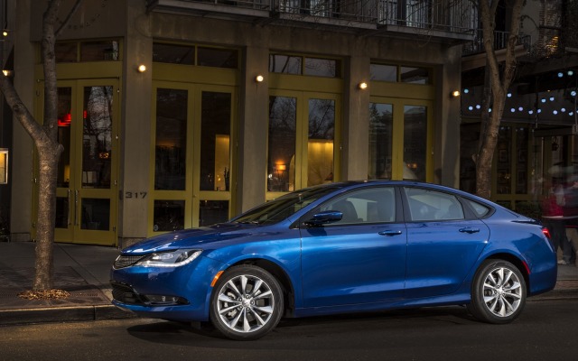 Chrysler 200 Sedan 2015. Desktop wallpaper