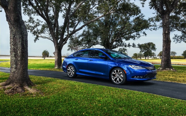 Chrysler 200 Sedan 2015. Desktop wallpaper