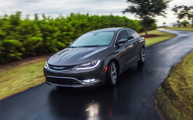 Chrysler 200 Sedan 2015. Desktop wallpaper