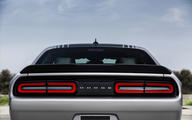 Dodge Challenger 2015. Desktop wallpaper