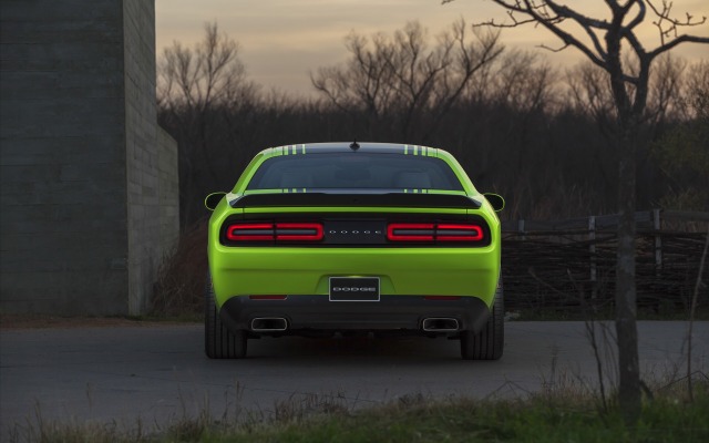 Dodge Challenger Shaker 2015. Desktop wallpaper