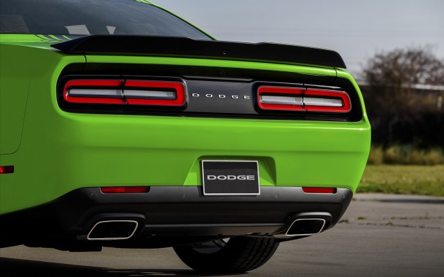 Dodge Challenger Shaker 2015. Desktop wallpaper