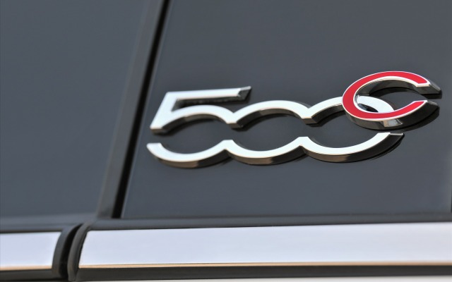 Fiat 500C. Desktop wallpaper