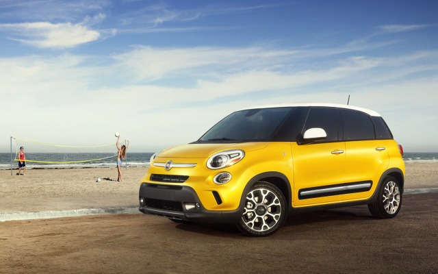 Fiat 500L 2014. Desktop wallpaper