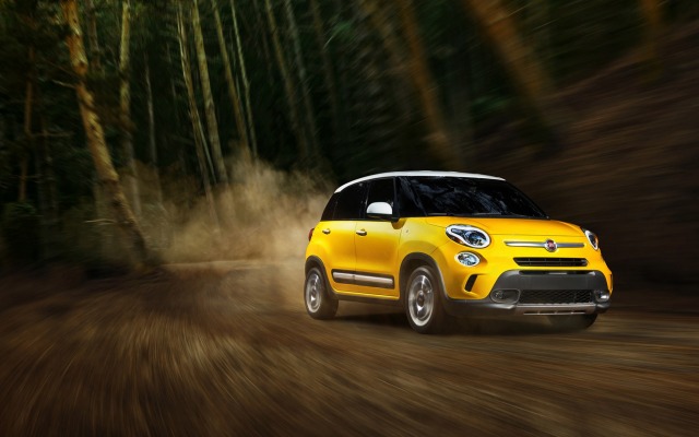 Fiat 500L 2014. Desktop wallpaper