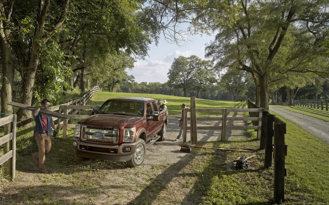 Ford F-250 Super Duty 2015. Desktop wallpaper