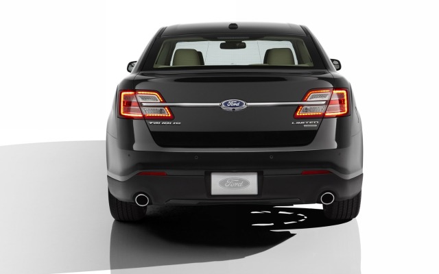 Ford Taurus 2013. Desktop wallpaper