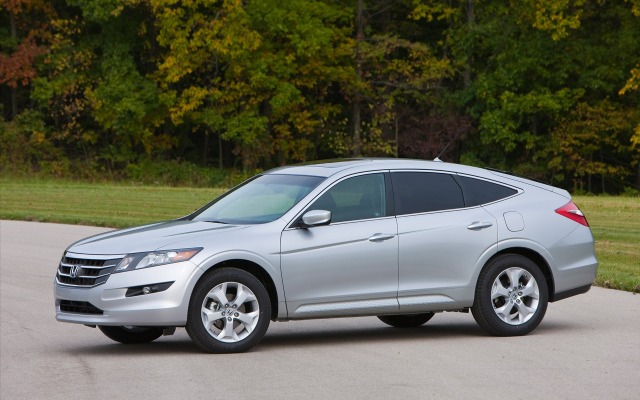 Honda Accord Crosstour 2012. Desktop wallpaper