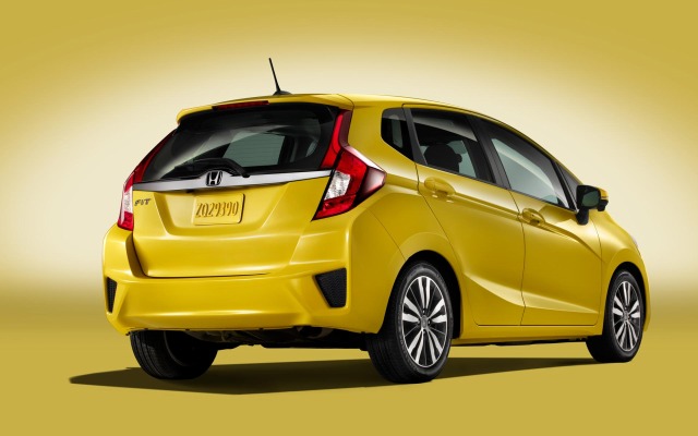 Honda Fit 2015. Desktop wallpaper