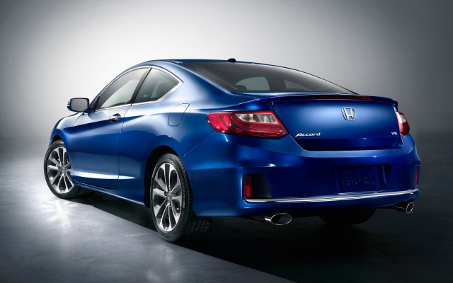 Honda Accord Coupe 2013. Desktop wallpaper