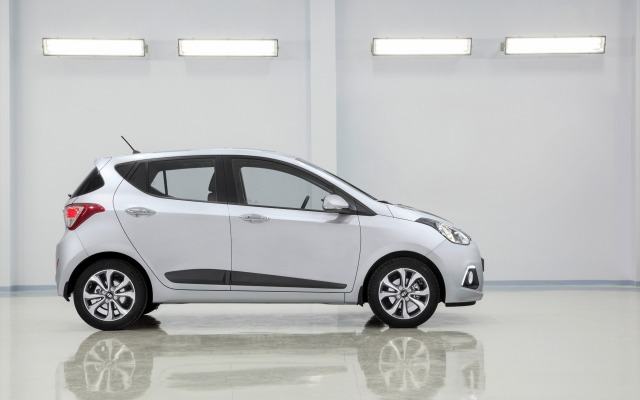 Hyundai i10 2014. Desktop wallpaper