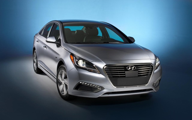 Hyundai Sonata Plug-In Hybrid 2016. Desktop wallpaper