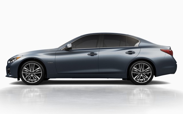 Infiniti Q50S 2015. Desktop wallpaper