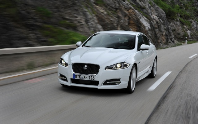 Jaguar XF 2.2 Diesel 2012. Desktop wallpaper