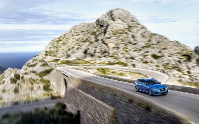 Jaguar XFR-S Sportbrake 2015. Desktop wallpaper