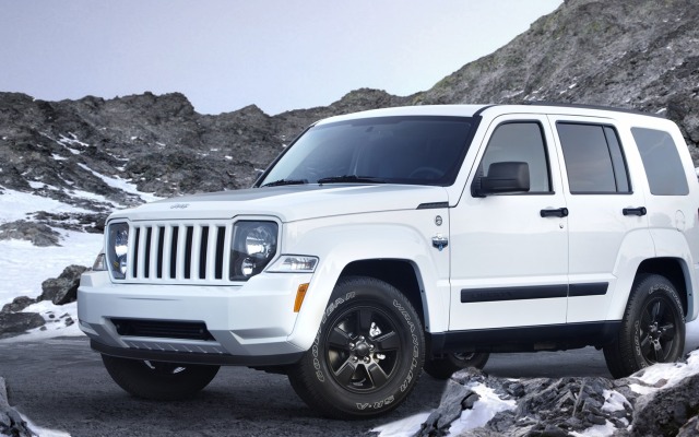 Jeep Liberty Arctic 2012. Desktop wallpaper