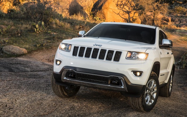 Jeep Grand Cherokee 2015. Desktop wallpaper