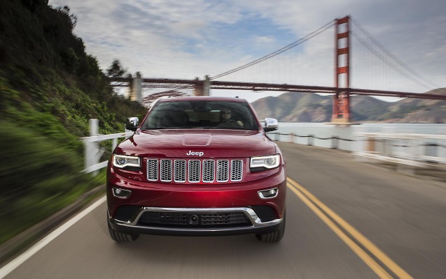 Jeep Grand Cherokee 2015. Desktop wallpaper