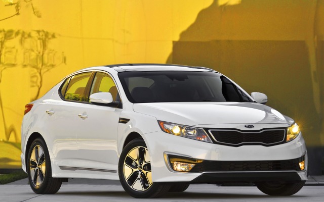 Kia Optima Hybrid 2013. Desktop wallpaper