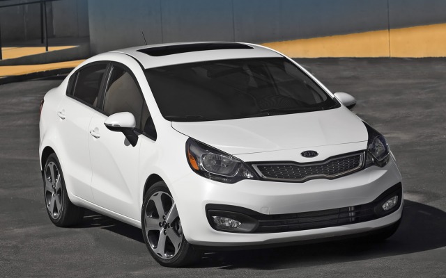 Kia Rio 2013. Desktop wallpaper