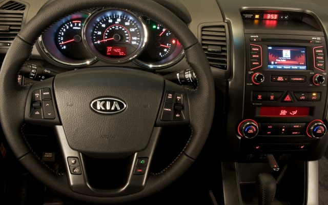 Kia Sorento 2013. Desktop wallpaper