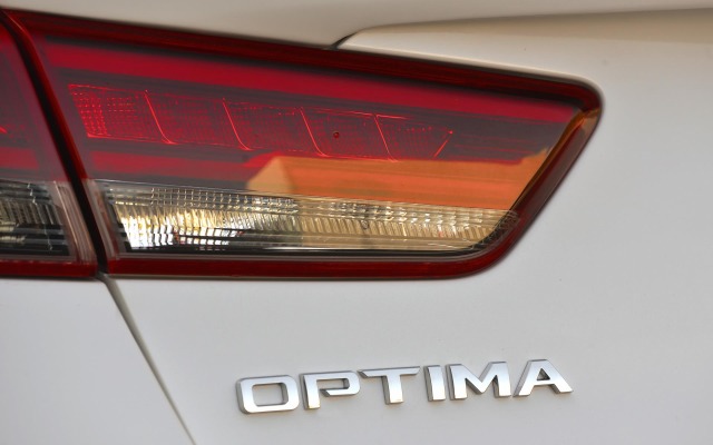 Kia Optima 2016. Desktop wallpaper