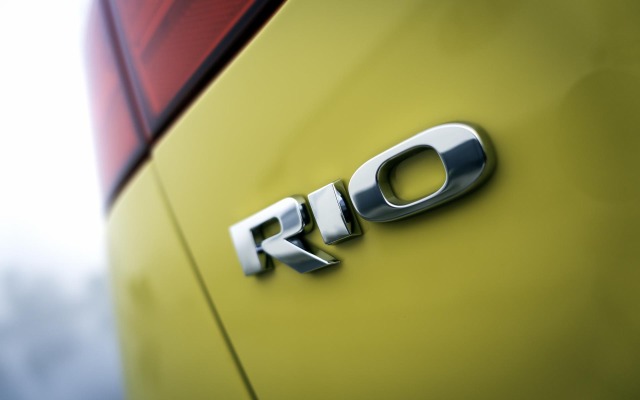 Kia Rio 5-Door 2016. Desktop wallpaper